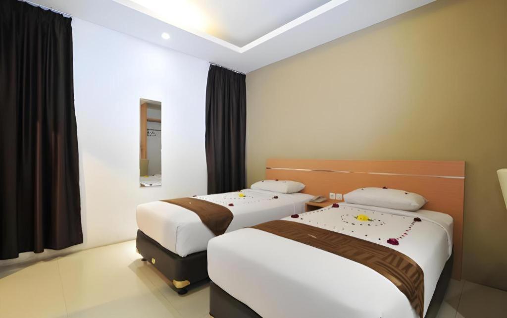Guest House Nozz Semarang Exterior foto