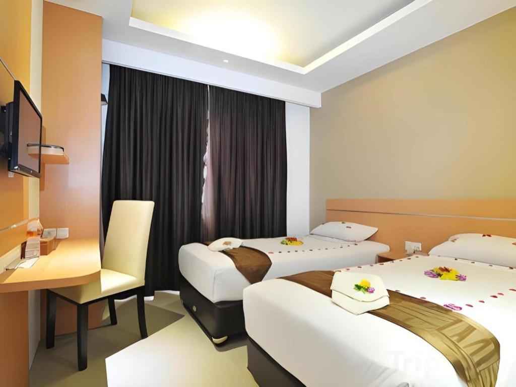Guest House Nozz Semarang Exterior foto